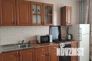 1-к квартира, посуточно, 40м2, 10/16 этаж