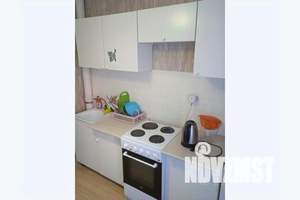 1-к квартира, посуточно, 33м2, 2/16 этаж