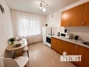 2-к квартира, посуточно, 55м2, 1/1 этаж