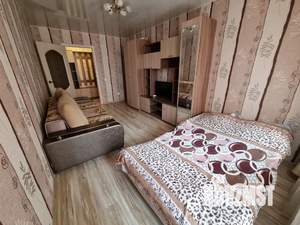 1-к квартира, посуточно, 35м2, 6/9 этаж