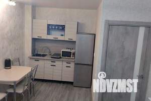 1-к квартира, посуточно, 44м2, 15/16 этаж