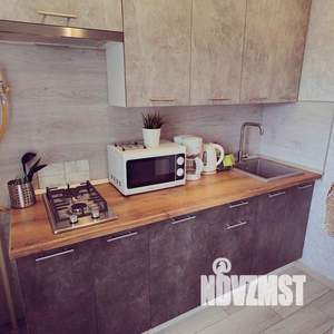 1-к квартира, посуточно, 33м2, 1/1 этаж