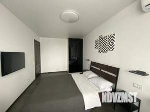 1-к квартира, посуточно, 38м2, 9/9 этаж