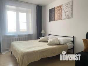 1-к квартира, посуточно, 49м2, 1/1 этаж