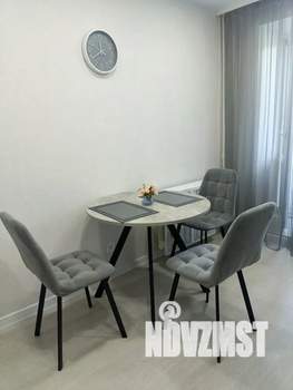 1-к квартира, посуточно, 40м2, 3/10 этаж