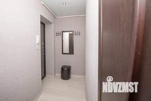 Студия квартира, посуточно, 32м2, 1/5 этаж