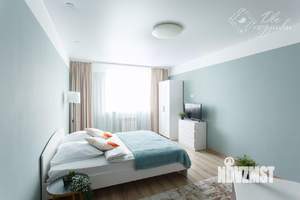 2-к квартира, посуточно, 60м2, 12/12 этаж