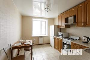 2-к квартира, посуточно, 58м2, 10/10 этаж