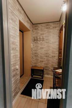 3-к квартира, посуточно, 49м2, 1/1 этаж