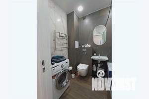 1-к квартира, посуточно, 37м2, 1/8 этаж