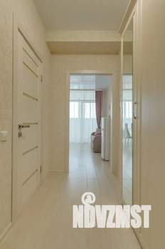 Студия квартира, посуточно, 32м2, 3/12 этаж