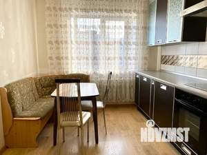 1-к квартира, посуточно, 42м2, 8/12 этаж