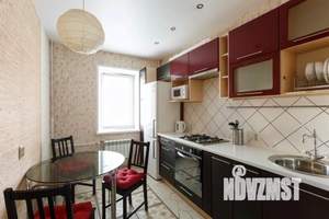 2-к квартира, посуточно, 52м2, 1/1 этаж