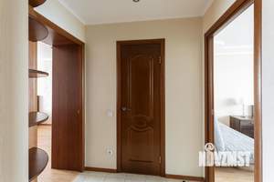 2-к квартира, посуточно, 60м2, 1/1 этаж