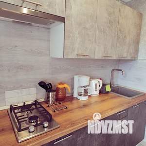 1-к квартира, посуточно, 33м2, 4/5 этаж