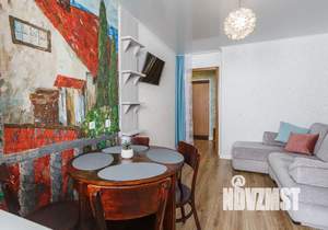 1-к квартира, посуточно, 42м2, 7/10 этаж