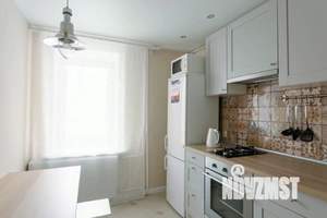 2-к квартира, посуточно, 49м2, 1/1 этаж