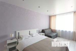 2-к квартира, посуточно, 46м2, 1/1 этаж