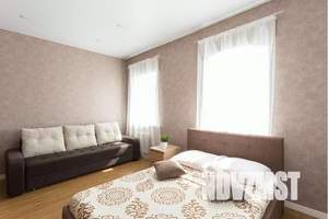 1-к квартира, посуточно, 42м2, 1/1 этаж