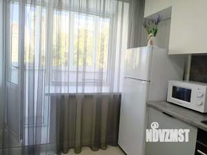 1-к квартира, посуточно, 38м2, 3/11 этаж