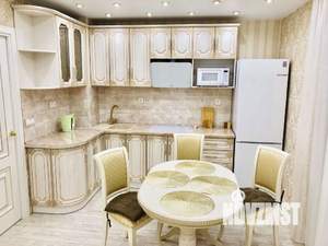 1-к квартира, посуточно, 44м2, 1/1 этаж