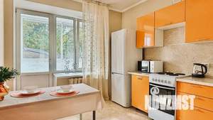 1-к квартира, посуточно, 42м2, 2/10 этаж