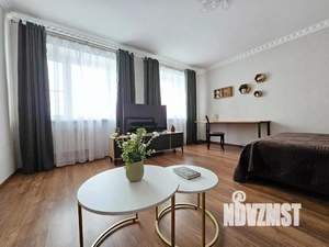 1-к квартира, посуточно, 77м2, 1/1 этаж
