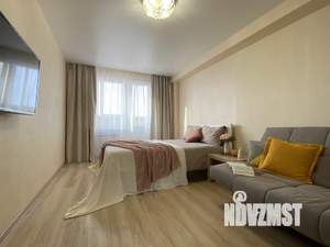 1-к квартира, посуточно, 42м2, 1/1 этаж