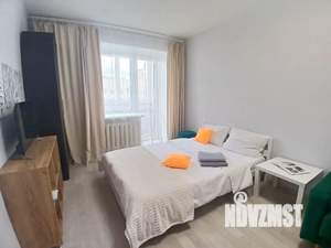 1-к квартира, посуточно, 42м2, 10/10 этаж