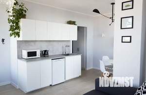 1-к квартира, посуточно, 40м2, 12/16 этаж