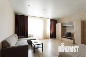 1-к квартира, посуточно, 45м2, 1/3 этаж