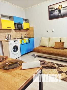 Студия квартира, посуточно, 28м2, 2/10 этаж