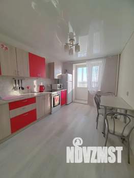 1-к квартира, посуточно, 37м2, 9/10 этаж