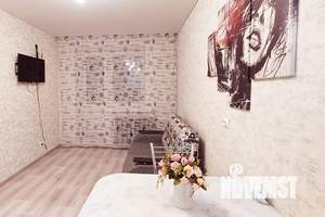 1-к квартира, посуточно, 42м2, 2/16 этаж