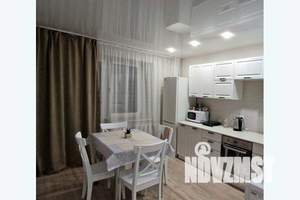 1-к квартира, посуточно, 39м2, 8/12 этаж