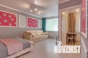 1-к квартира, посуточно, 35м2, 3/5 этаж