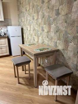 1-к квартира, посуточно, 37м2, 1/1 этаж
