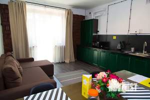3-к квартира, посуточно, 75м2, 1/3 этаж