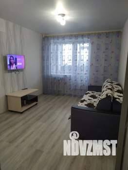 1-к квартира, посуточно, 43м2, 10/12 этаж