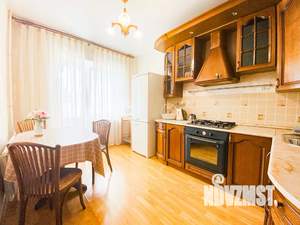 3-к квартира, посуточно, 80м2, 2/5 этаж