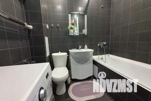 1-к квартира, посуточно, 37м2, 7/16 этаж