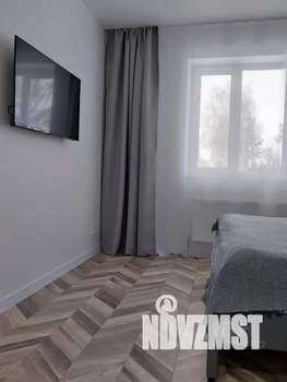 1-к квартира, посуточно, 38м2, 1/8 этаж