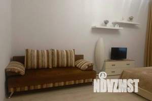 1-к квартира, посуточно, 40м2, 4/5 этаж