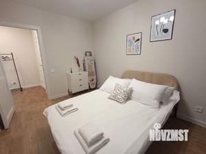 1-к квартира, посуточно, 34м2, 2/10 этаж