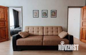 3-к квартира, посуточно, 49м2, 1/1 этаж