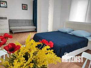 Студия квартира, посуточно, 40м2, 8/16 этаж