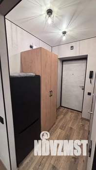 Студия квартира, посуточно, 25м2, 1/12 этаж