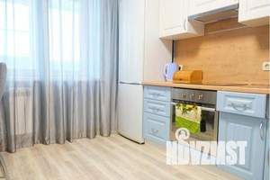1-к квартира, посуточно, 40м2, 6/10 этаж