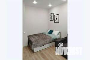 1-к квартира, посуточно, 37м2, 1/8 этаж