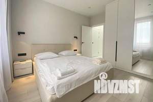 1-к квартира, посуточно, 42м2, 8/15 этаж